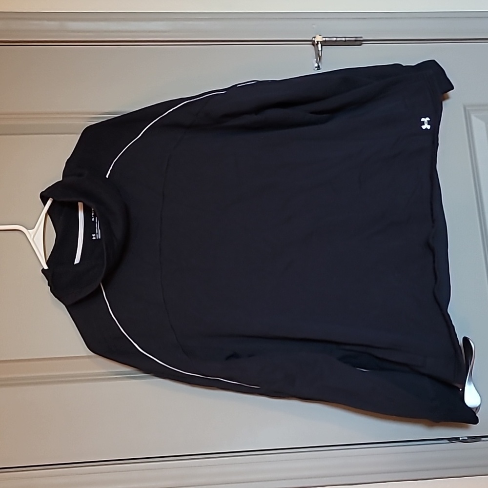 Under Armour Sweatshirt